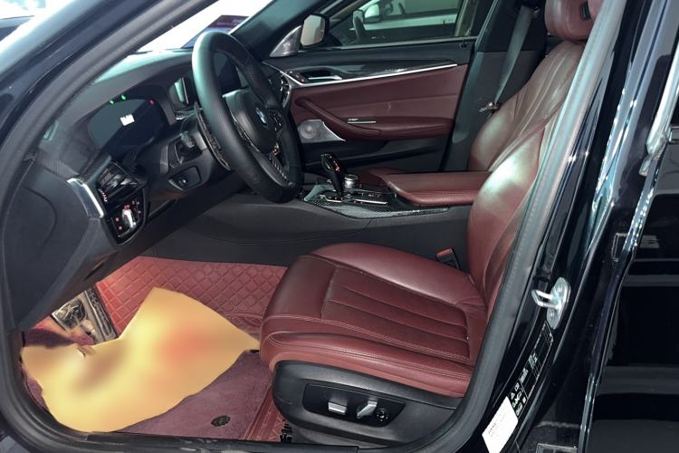 Used BMW 5 Series 2019 530Li xDrive M Sport Package Interior 2