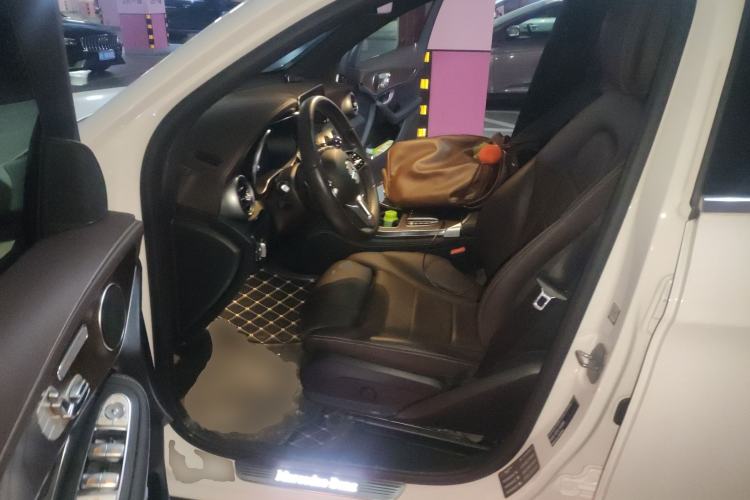 Used Mercedes-Benz GLC 2020 Facelift GLC 300 L 4MATIC Dynamic Edition
