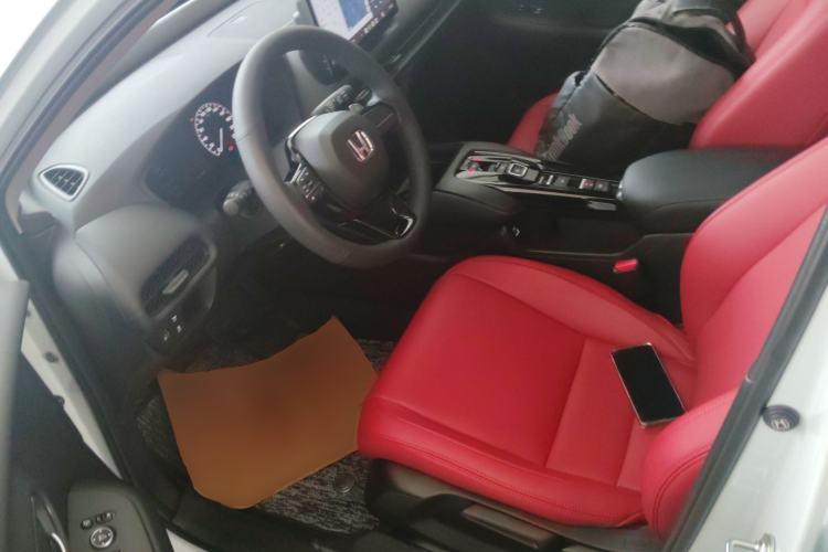 Used Honda HR-V 2023 2.0L eHEV Dynamic Speed Version
