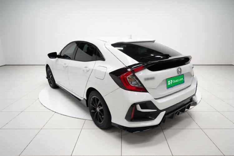 Used Honda Civic 2021 HATCHBACK 220TURBO CVT New Trendsetter

