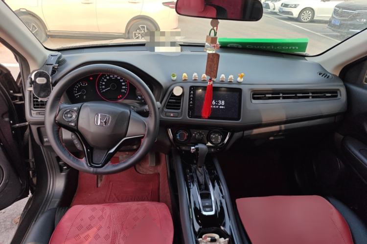 Used Honda Vezel 2022 1.5L CVT Phantom Night Pioneer Edition
