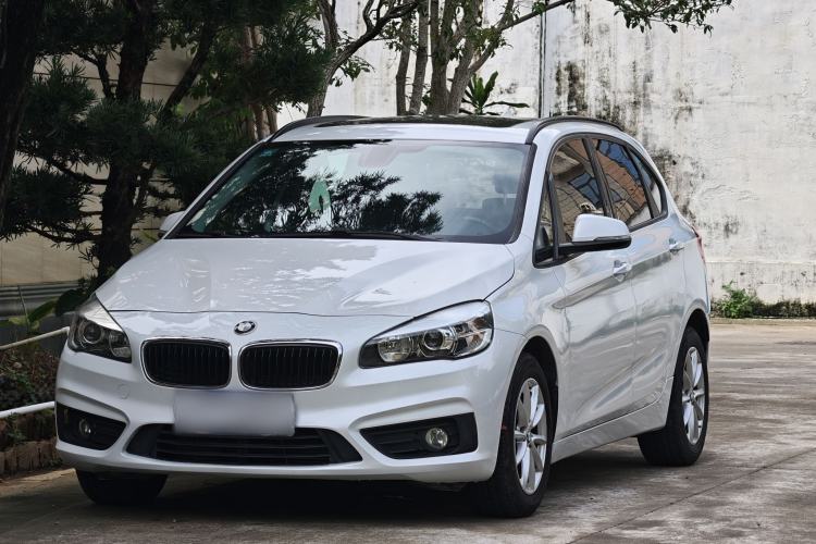 Used BMW 2 Series Active Tourer 2016 218i Fashion Model Guazi used car, China used car export, Used car for sale, Used cars, Cheapest cars for sale