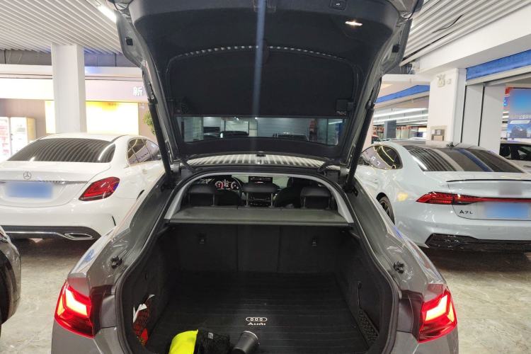 Used Audi A5 2021 Sportback 40 TFSI Fashionable and Dynamic Model