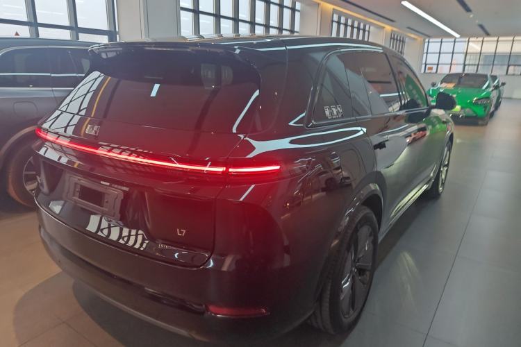 Used Li Auto L7 2024 Pro Model
