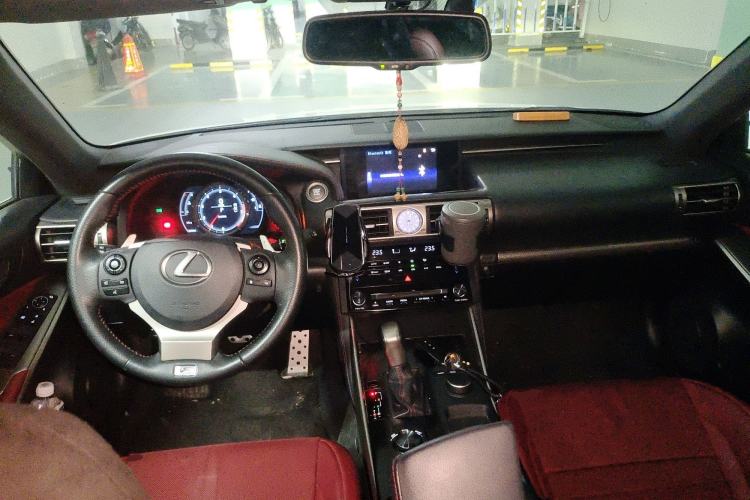 Used Lexus IS 2013 250 F SPORT Center Console