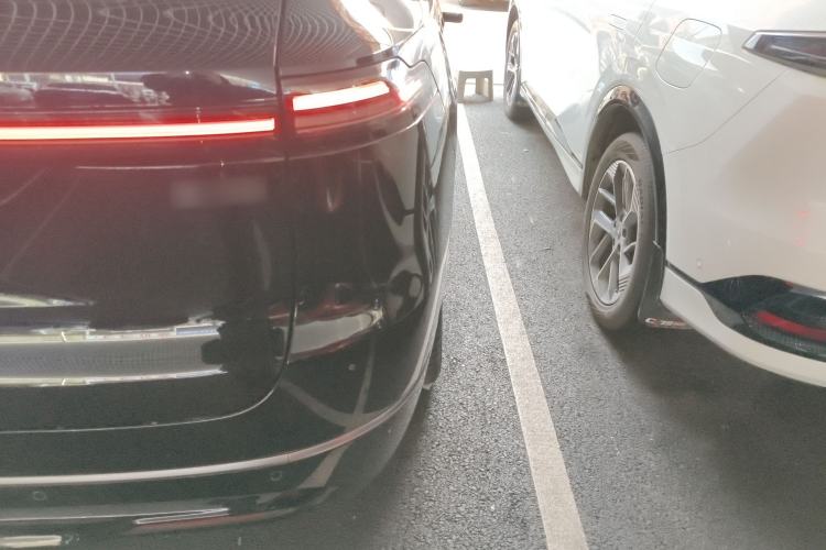 Used Deepal S09 2025 Four-Wheel Drive Ultra+ Custom Edition
