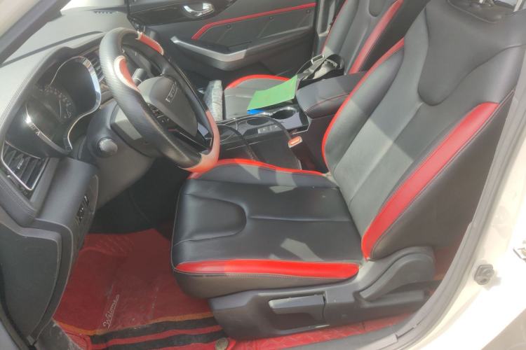 Used Venucia D60 2020 1.6L XL CVT Enjoyment Edition