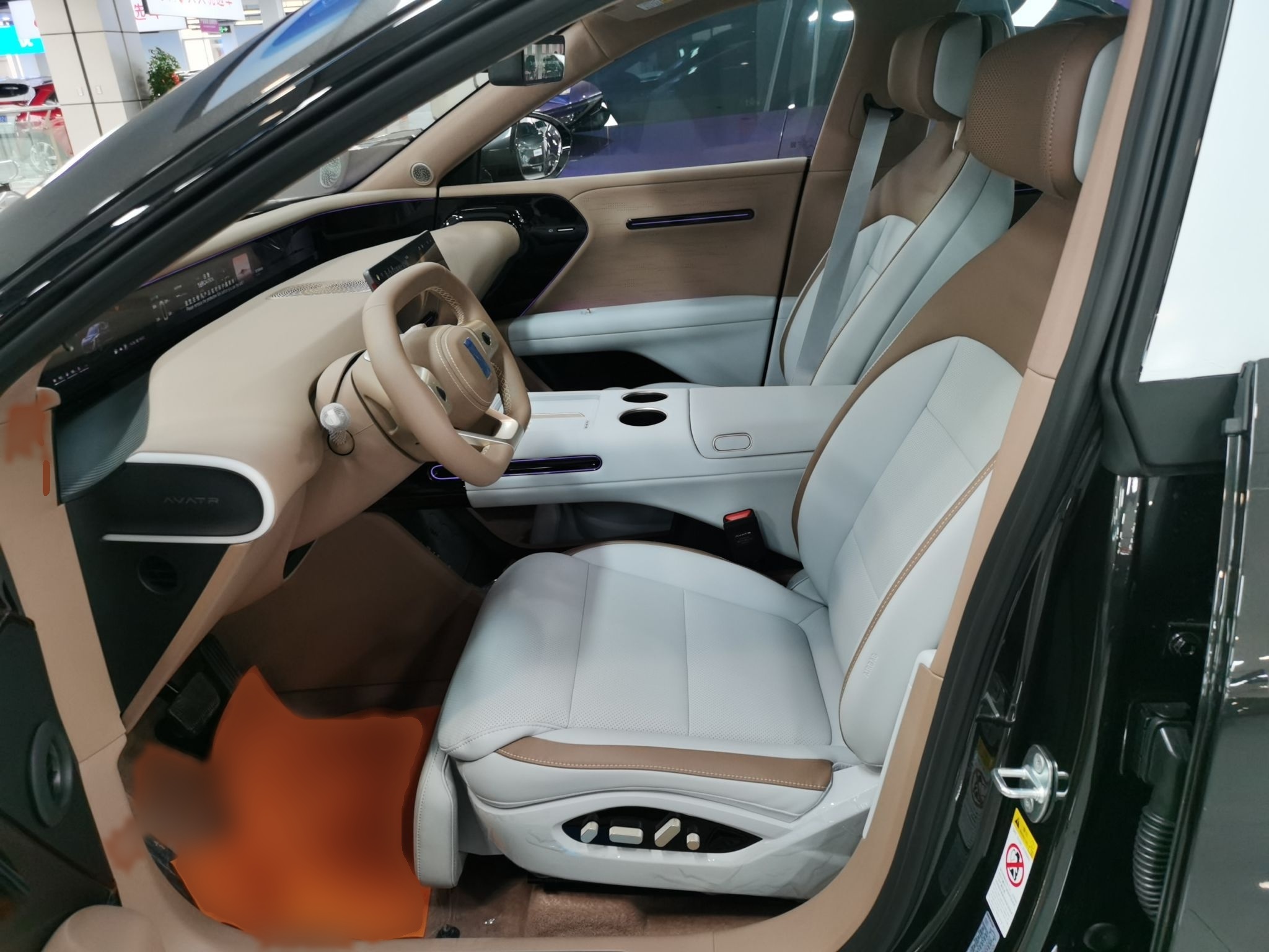 Переднее сиденье в автомобиле