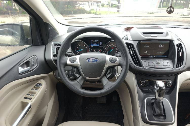 Used Ford Kuga 2013 2.0L GTDi Four-Wheel-Drive Elite Model
