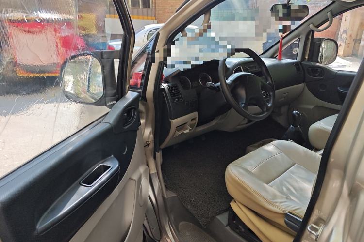 Used FORTHING Lingzhi 2015 V3 1.5L 7-Seater Luxury Model