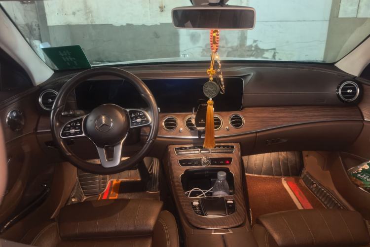 Used Mercedes-Benz E-Class 2019 E 260 L