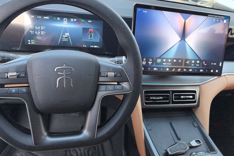 Used BYD Song L DM-i 2024 160km Beyond Edition
