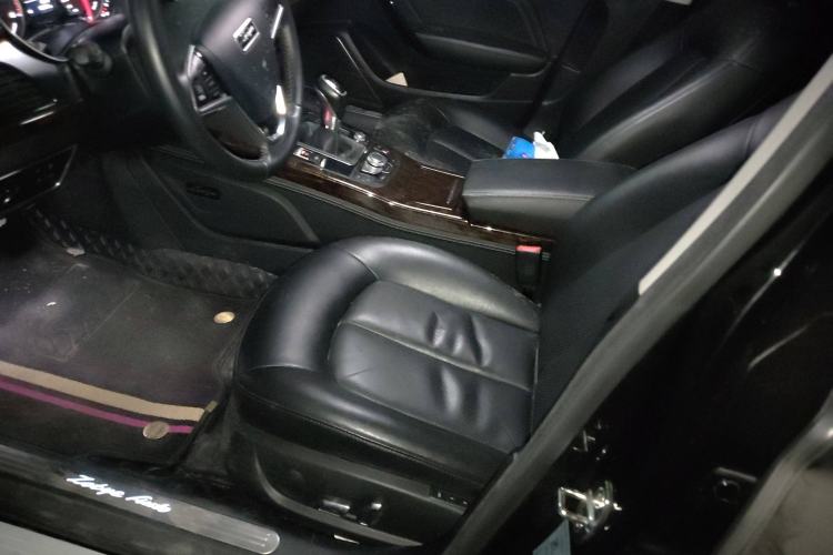 Used Zotye Z700 2016 1.8T Manual Elegant Model
