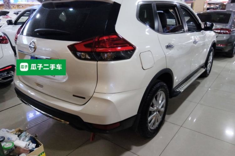 Used Nissan X-Trail 2019 2.0L CVT Smart Connect Comfort Edition 2WD
