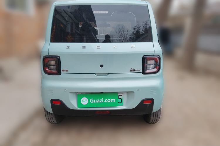 Used Geely Galaxy Panda 2024 Panda Mini 200km Endurance Bear
