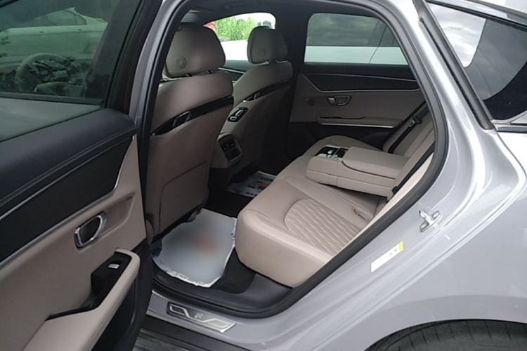 Used BYD Han 2025 DM-i Intelligent Driving Edition 125KM LiDAR Flagship Model