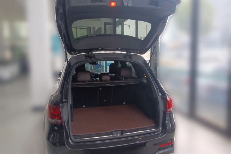 Used Mercedes-Benz GLC 2022 Refreshed GLC 300 L 4MATIC Dynamic Edition Trunk