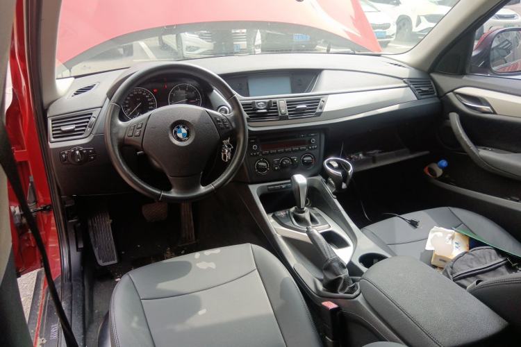 Used BMW X1 2012 sDrive18i Fashion Model Center Console