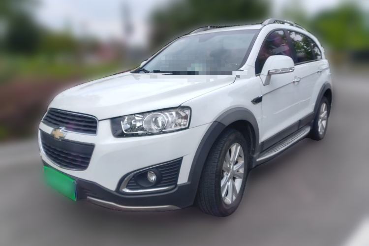 Used Chevrolet Captiva 2015 2.4L 4x4 Flagship Edition 7-Seater