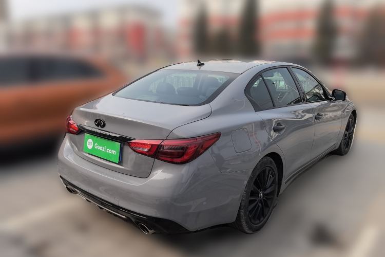 Used Infiniti Q50L 2018 2.0T Enjoyment Version China VI Standard
