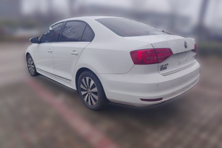 Used Volkswagen Sagitar 2015 230TSI Automatic Luxury Model