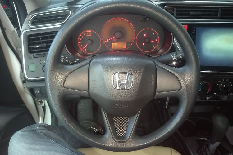 Used Honda Greiz 2016 1.5L CVT Classic Edition
