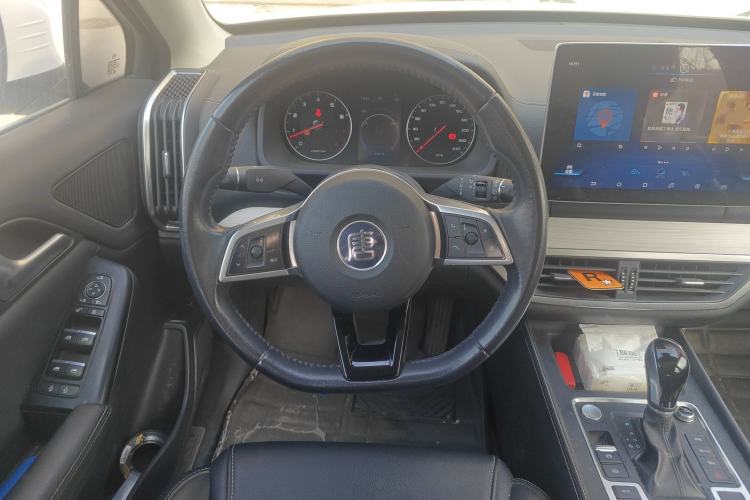 Used BYD Tang 2018 2.0T Automatic SmartConnect Prestige 5-Seater Emission Standard China V Steering Wheel