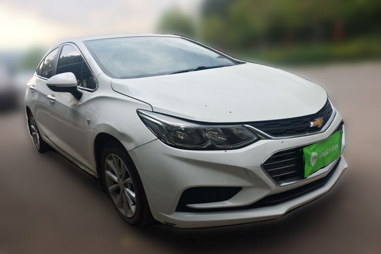 Used Chevrolet Cruze 2017 1.5L Automatic Pioneer Sunroof Edition
