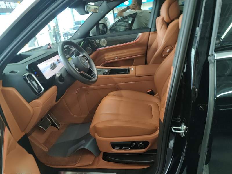 Used Hima AITO M9 2025 Extended-Range Ultra Version 52 kWh 6-Seater — 14