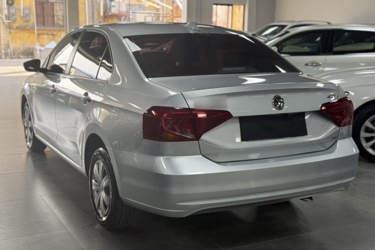 Used Volkswagen Jetta 2017 1.5L Automatic Fashion Model