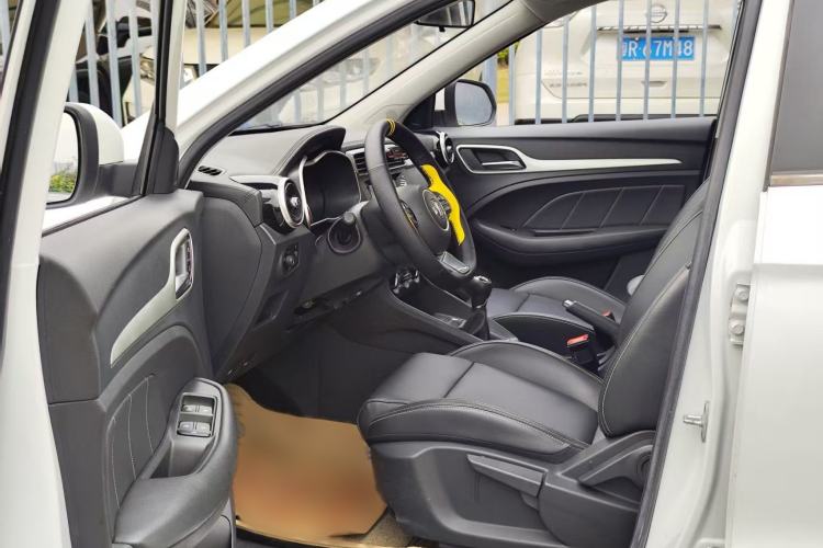 Used MG ZS 2017 1.5L Manual Luxury Edition
