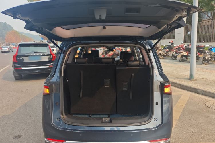 Used Wuling Jiachen 2022 1.5T CVT Deluxe Flagship Edition
