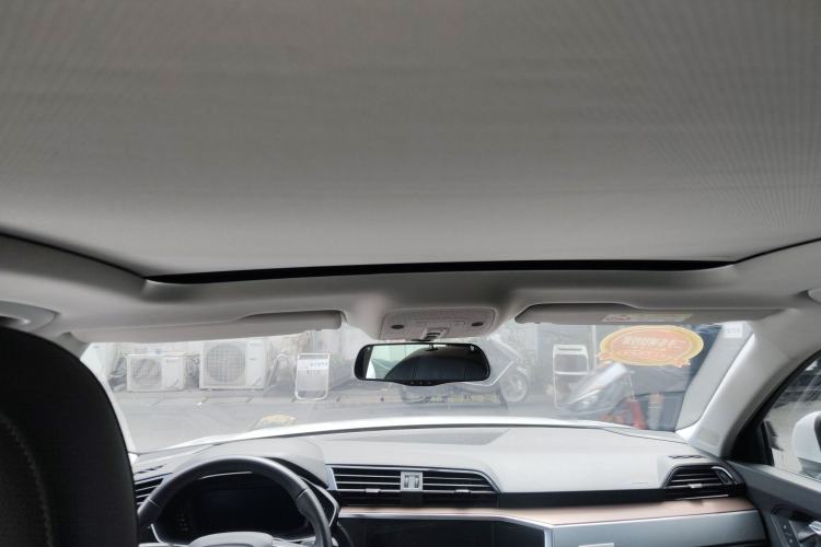 Used Audi Q3 2019 40 TFSI Fashionable and Elegant Model Headliner