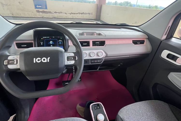 Used Chery New Energy QQ Ice Cream 2022 120km Conical Shape Lithium Iron Phosphate