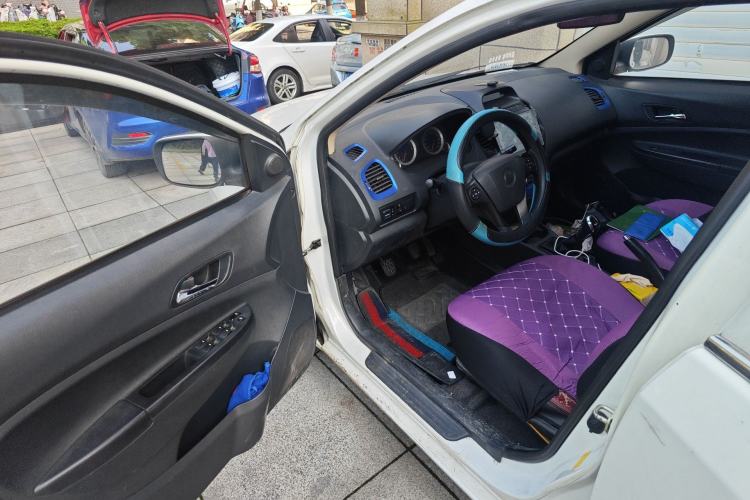 Used Geely Auto Diamond 2014 Sedan 1.5L Manual Entry-Level Model
