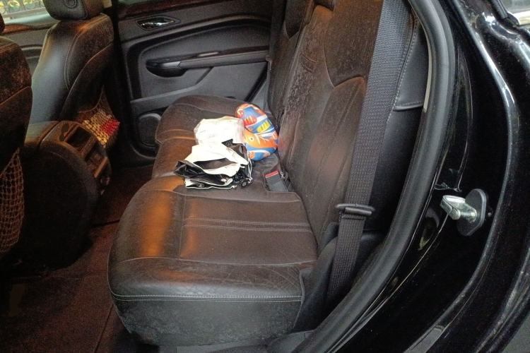 Used Cadillac SRX 2013 3.0L Elite Model Left Rear Seat