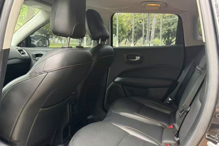 Used Jeep Compass 2017 200T Automatic Family Edition