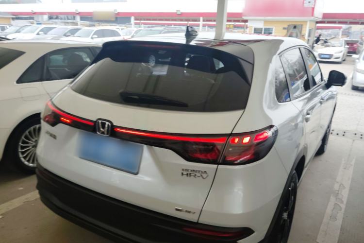 Used Honda HR-V 2023 2.0L eHEV Dynamic Speed Version
