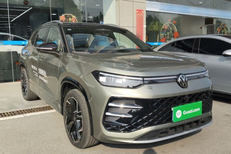 Used Volkswagen Tayron 2025 Tiguan L 380TSI 4Motion Luxury Easy Package