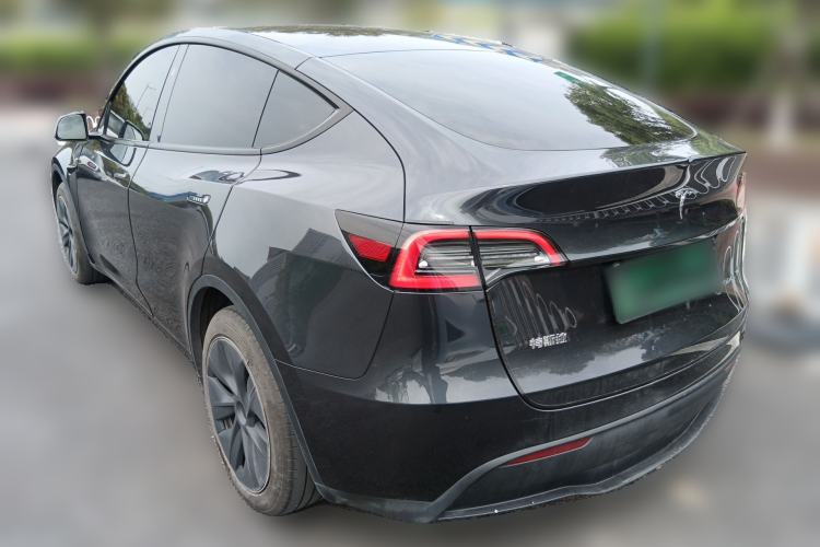 Used Tesla Model Y 2024 Rear-Wheel-Drive Version
