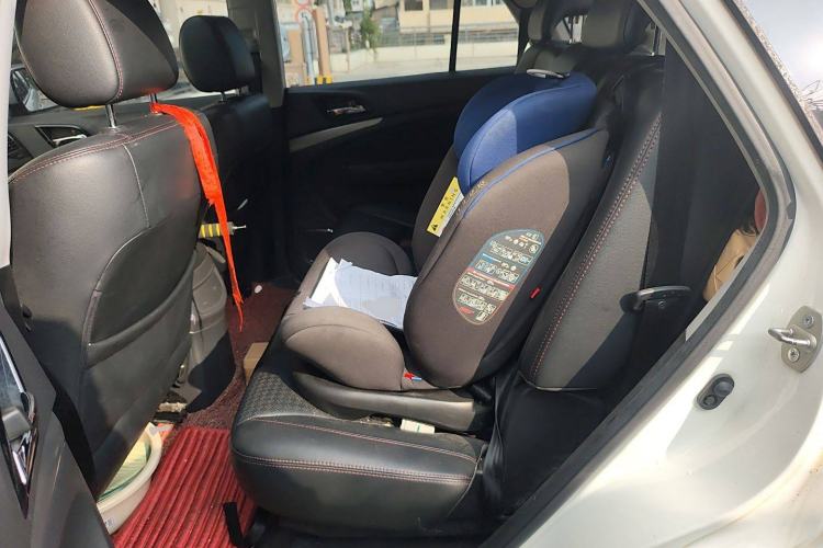 Used BYD S7 2015 2.0T Automatic Prestige Model
