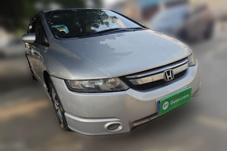 Used Honda Odyssey 2008 2.4L Comfort Edition Front Right 45 Deg