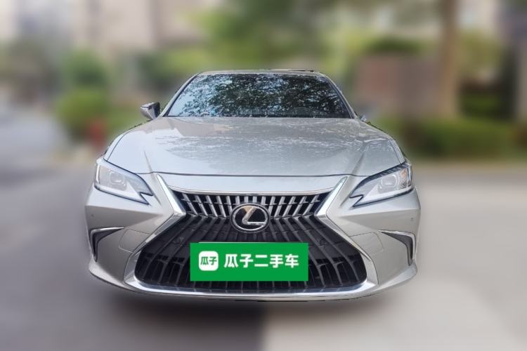 Used Lexus ES 2022 300h Excellence Edition