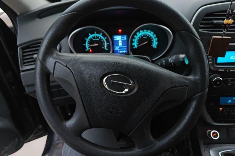 Used GAC Trumpchi GS5 2012 2.0L Manual Two-Wheel Drive Comfort Edition