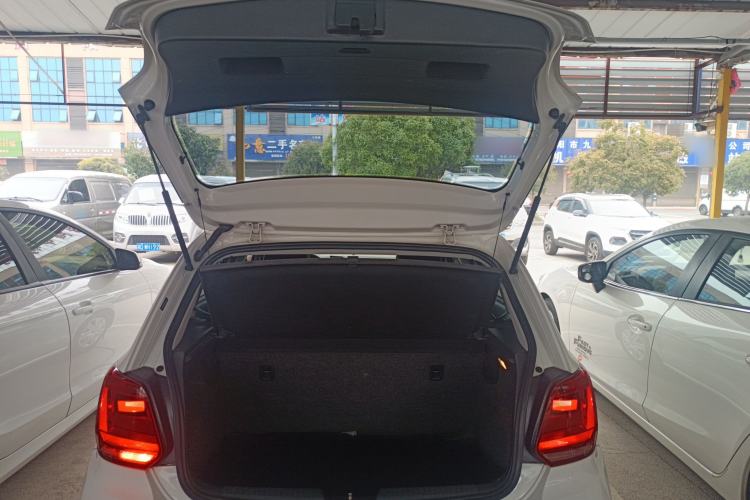 Used Volkswagen Polo 2016 1.4L Automatic Trendy Model
