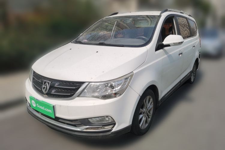 Used Baojun 730 2016 1.5L Manual Comfort Version 7 Seats China V Emission Standard