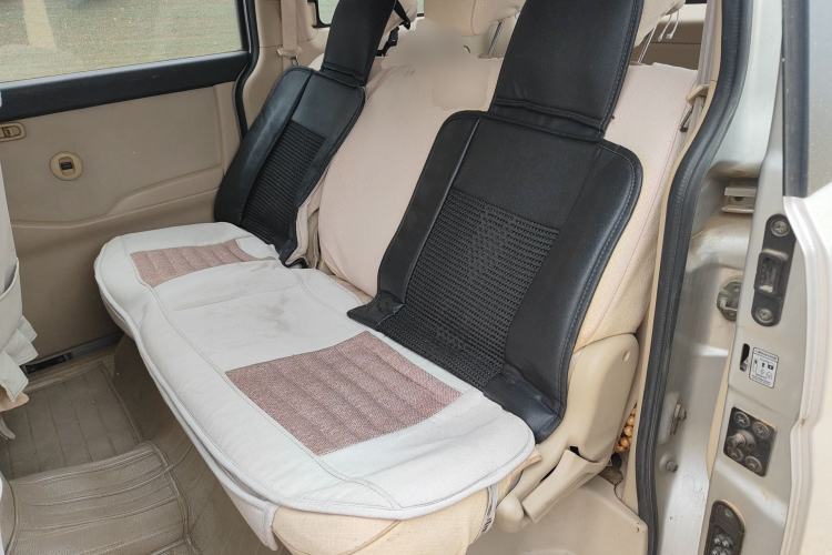 Used CHANGAN KAICHENG Ounuo S 2014 1.5L Elite Model
