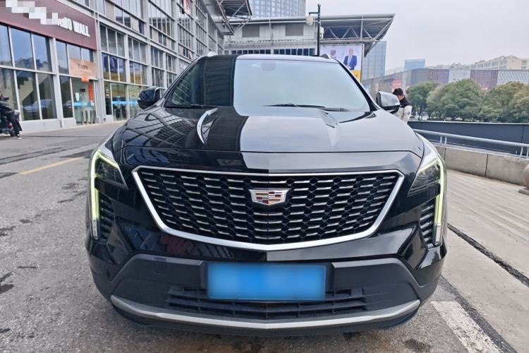 Used Cadillac XT4 2020 28T Two-Wheel-Drive Leading Version Front