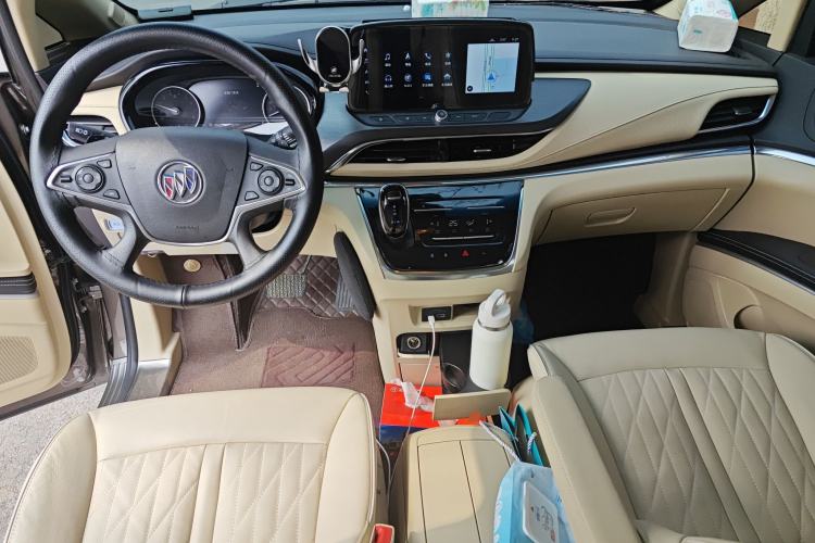 Used Buick GL8 2023 Land Executive Class 652T Luxury Model
