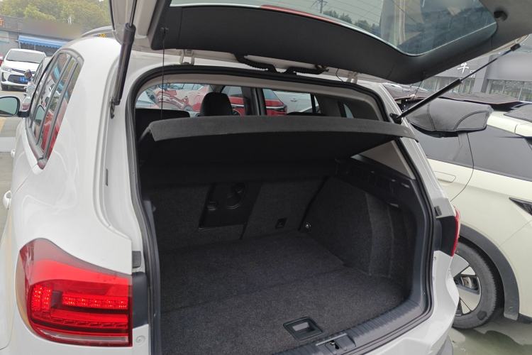 Used Volkswagen Tiguan 2015 1.8TSI Automatic Two-Wheel Drive Trend Edition
